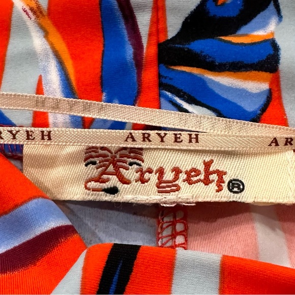 NWOT Women’s ARYEH BELL BOTTOMS - Picture 6 of 6